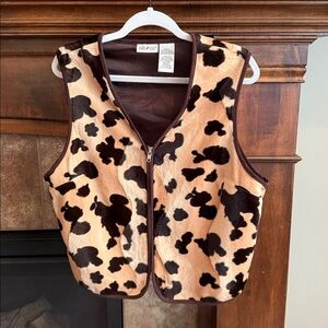 Vintage brown plush faux fur cow print zip vest
Large cowgirl western White Stag